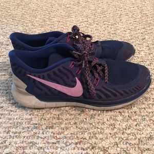 Nike Free Run Sneakers